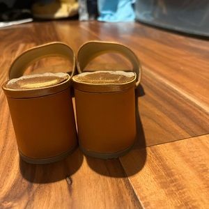 Lulu’s slip on sandal heels